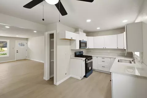 4525 Enchanted Way, Redding, CA 96001 photo 9
