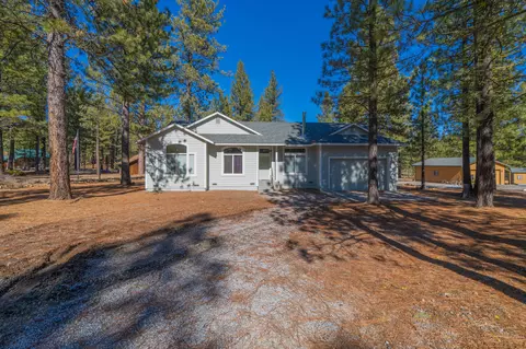 42324 Blue Heron Cir, Old Station, CA 96071