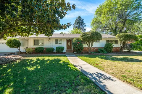 Exterior - 6908 Riata Dr, Redding, CA 96002 photo 31 of 31