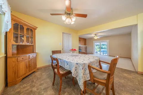 Dining - 6908 Riata Dr, Redding, CA 96002 photo 1 of 2