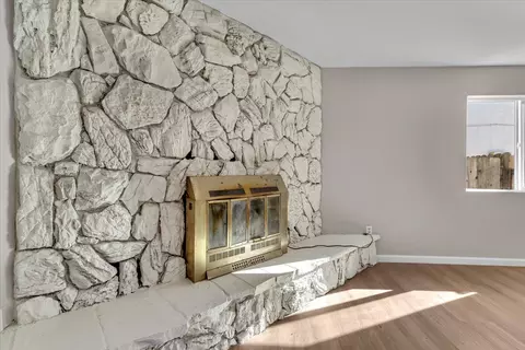 Living - 1953 Cameo Ct, Redding, CA 96002 photo 3 of 9