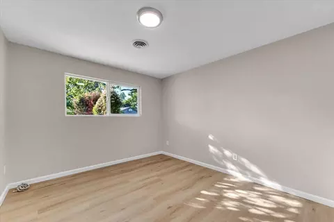 Bedroom - 1953 Cameo Ct, Redding, CA 96002 photo 2 of 7