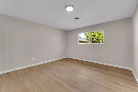 Bedroom - 1953 Cameo Ct, Redding, CA 96002 photo 6 of 7