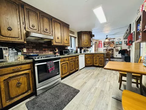 Kitchen - 7556 Red Eagle, Shingletown, CA 96088 photo 1 of 4