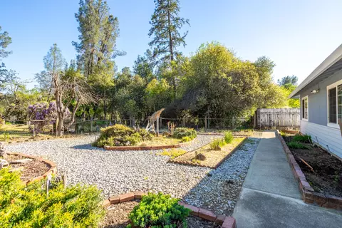 Exterior - 1945 Quails Nest Rd, Redding, CA 96003 photo 9 of 13
