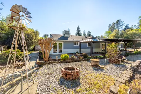 Exterior - 1945 Quails Nest Rd, Redding, CA 96003 photo 2 of 13