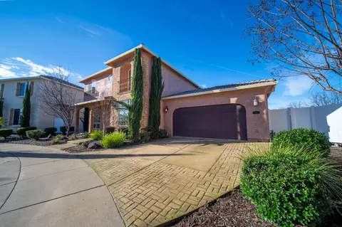 Exterior - 5513 Diamond Ridge Dr, Redding, CA 96003 photo 7 of 13