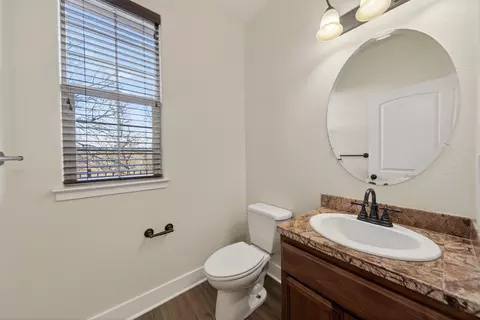 Bath - 5513 Diamond Ridge Dr, Redding, CA 96003 photo 4 of 4