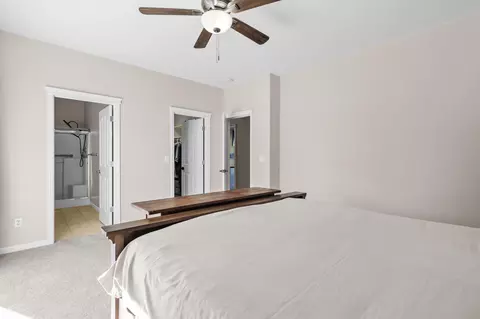 Bedroom - 7575 Pit Rd, Redding, CA 96001 photo 2 of 5