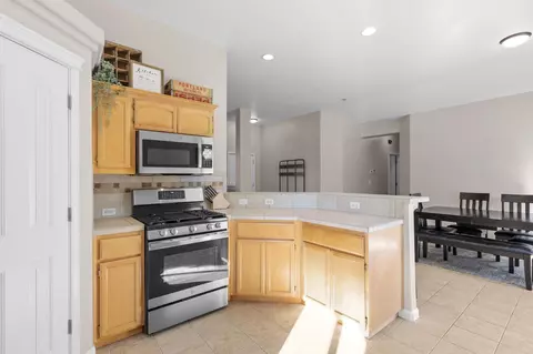 Kitchen - 7575 Pit Rd, Redding, CA 96001 photo 3 of 3