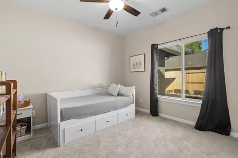 Bedroom - 7575 Pit Rd, Redding, CA 96001 photo 3 of 5