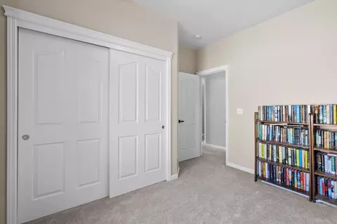 Bedroom - 7575 Pit Rd, Redding, CA 96001 photo 4 of 5