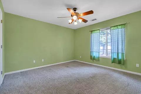 Bedroom - 4212 Sungold Cir, Redding, CA 96001 photo 2 of 4