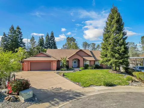 Exterior - 4212 Sungold Cir, Redding, CA 96001 photo 7 of 28