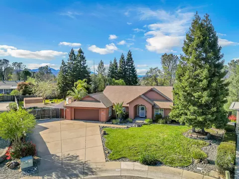 View/Area - 4212 Sungold Cir, Redding, CA 96001 photo 2 of 6