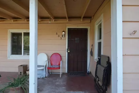 605 Breckenridge, Red Bluff, CA 96080 photo 2