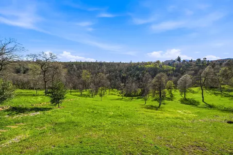 2258 Everest Dr, Redding, CA 96001 photo 48