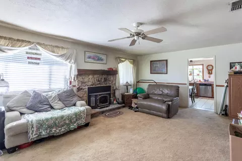 Living - 9038 Stillwater Rd, Redding, CA 96002 photo 2 of 3