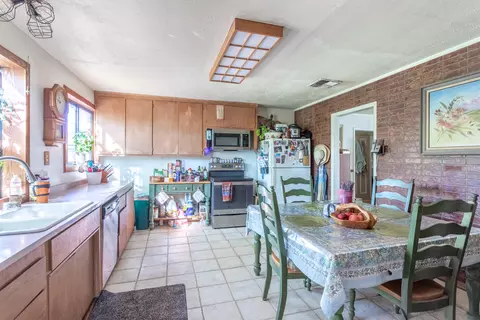 Kitchen - 9038 Stillwater Rd, Redding, CA 96002 photo 1 of 2