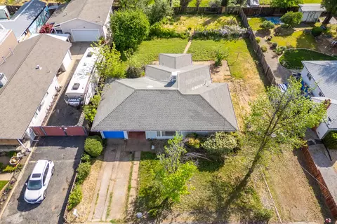 View/Area - 2855 Irwin Rd, Redding, CA 96002 photo 2 of 3