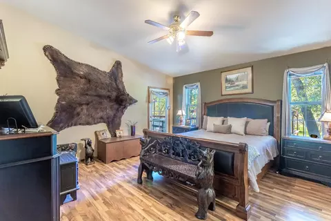 Bedroom - 20621 Chipeta Way, Redding, CA 96003 photo 1 of 2
