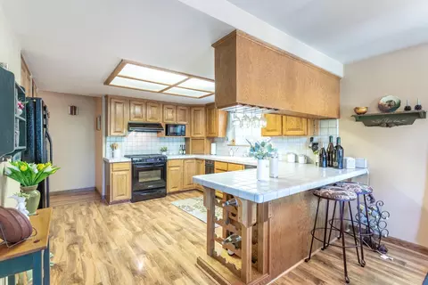 Kitchen - 20621 Chipeta Way, Redding, CA 96003 photo 1 of 3