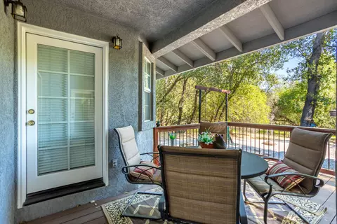 Exterior - 20621 Chipeta Way, Redding, CA 96003 photo 9 of 20