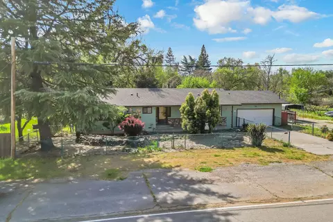 240 D St, Tehama, CA 96090