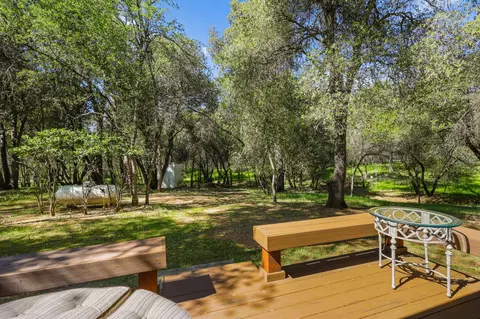 21082 Oak Knoll Rd, Redding, CA 96003 photo 30