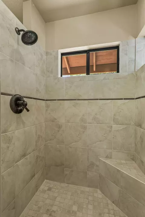 21082 Oak Knoll Rd, Redding, CA 96003 photo 26