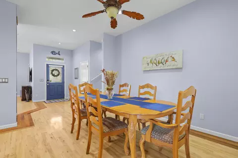 Dining - 672 Reddington Dr, Redding, CA 96003 photo 1 of 2