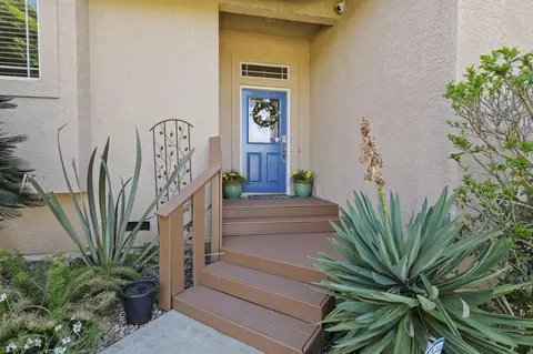 Entry Way - 672 Reddington Dr, Redding, CA 96003 photo 1 of 2
