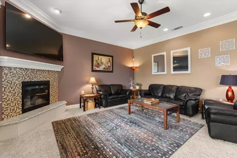 592 Mill Valley Pkwy, Redding, CA 96003 photo 8