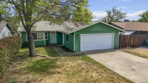 3329 Yokum Rd, Cottonwood, CA 96022