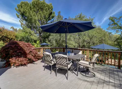 Exterior - 1289 River Ridge Dr, Redding, CA 96003 photo 8 of 22