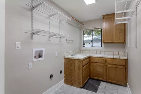 Other - 1688 El Capitan Dr, Redding, CA 96001 photo 3 of 10