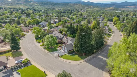 View/Area - 1688 El Capitan Dr, Redding, CA 96001 photo 4 of 7