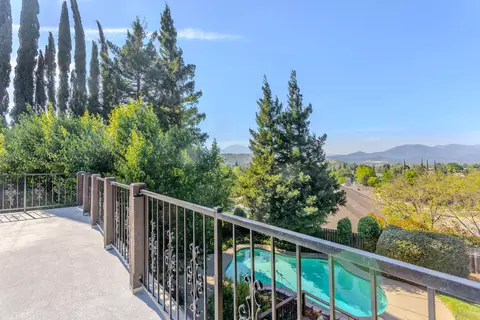 Other - 1688 El Capitan Dr, Redding, CA 96001 photo 7 of 10