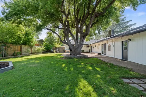 Exterior - 3689 Suzanne Way, Redding, CA 96002 photo 8 of 12