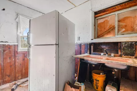 Kitchen - Undisclosed, Redding, CA 96001 photo 4 of 5