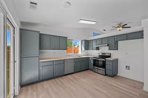 Kitchen - 785 Mallard St, Redding, CA 96003 photo 1 of 2