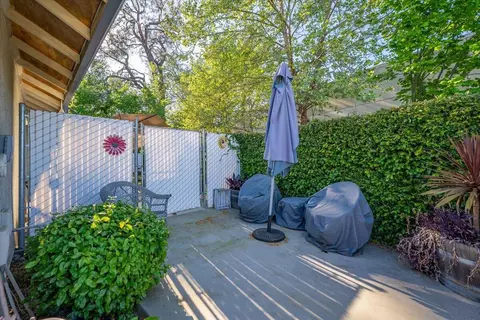 Exterior - 2861 Shotwick Trl, Redding, CA 96002 photo 14 of 18