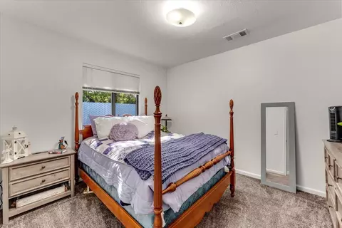 Bedroom - 2861 Shotwick Trl, Redding, CA 96002 photo 1 of 4