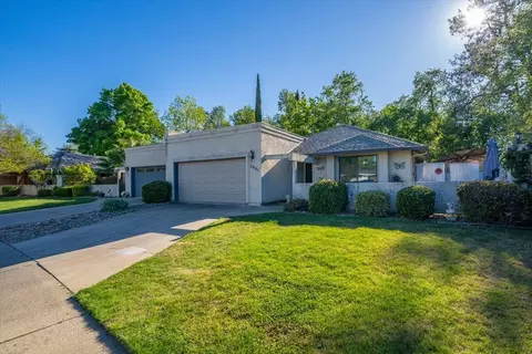 Exterior - 2861 Shotwick Trl, Redding, CA 96002 photo 16 of 18