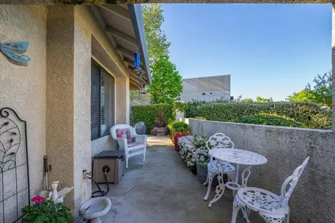 Exterior - 2861 Shotwick Trl, Redding, CA 96002 photo 13 of 18