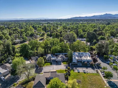 View/Area - 2861 Shotwick Trl, Redding, CA 96002 photo 8 of 9