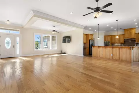 Living - 14440 Sea Biscuit Ct, Redding, CA 96003 photo 3 of 13