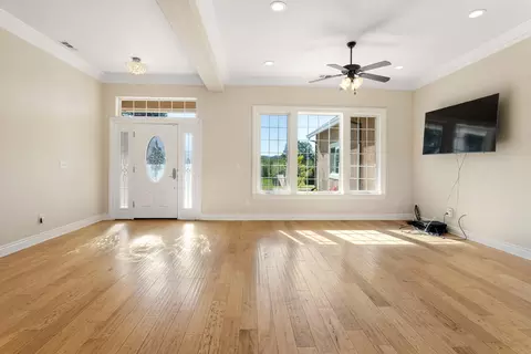 Living - 14440 Sea Biscuit Ct, Redding, CA 96003 photo 2 of 13
