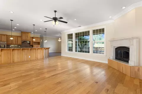 Living - 14440 Sea Biscuit Ct, Redding, CA 96003 photo 13 of 13