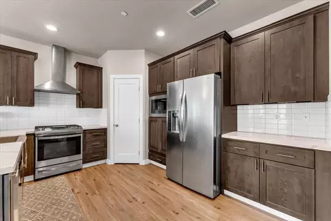 Kitchen - 1384 Spinnaker Dr, Redding, CA 96003 photo 1 of 2